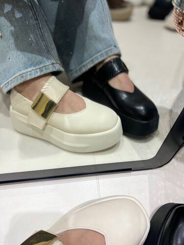 松糕厚底单鞋女2026新款欧货瓢鞋时尚复古小皮鞋 - 图2