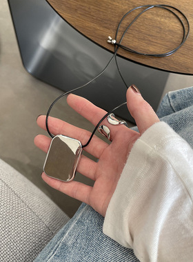 长方形吊坠长款韩国ins小众设计高级感配饰女毛衣链秋冬新款