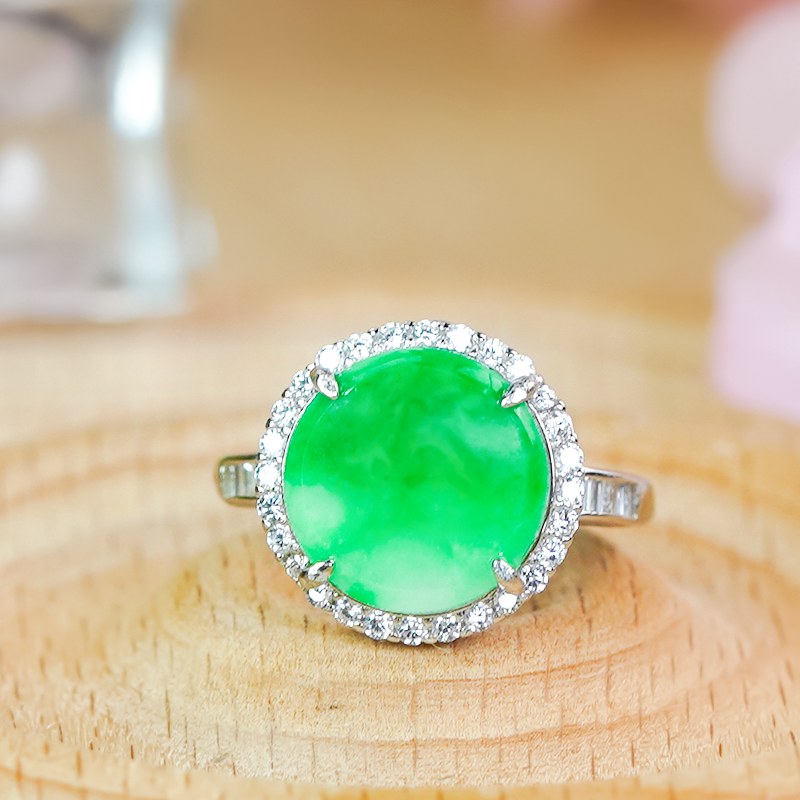 Valentine's Day gift silver inlaid natural Burmese material A-grade jade A-grade Manyang green atmospheric jade medal ring