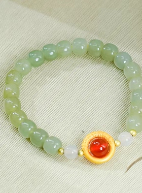 天然和田玉新中式国风雕花设计一抹红圆珠手串