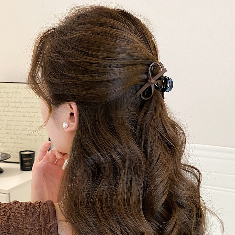 皮质蝴蝶结半扎发小抓夹女感侧边刘海夹发量少鲨鱼夹发卡头饰,淘宝优惠券,粉丝福利购,淘宝优惠卷
