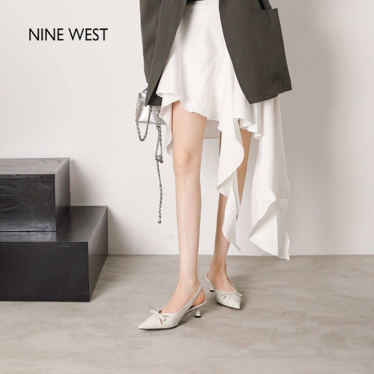 奥莱专供Nine West/玖熙法式尖头细跟蝴蝶结凉鞋女2026新款猫跟鞋