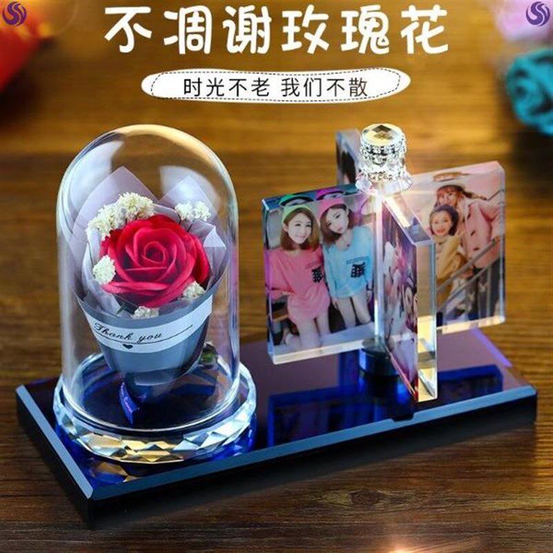 结婚礼物送新人创意独特闺蜜结婚送什么有意义的礼品新娘定制照片