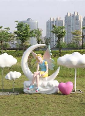 户外卡通玻璃钢抽像几何兔雕塑商场售楼部景观网红云朵摆件