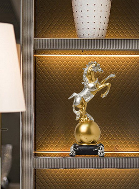 北欧艺术马年摆件客厅电视柜