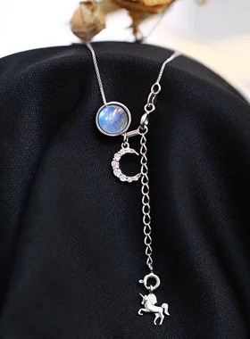 时尚灵动月亮独角兽项链