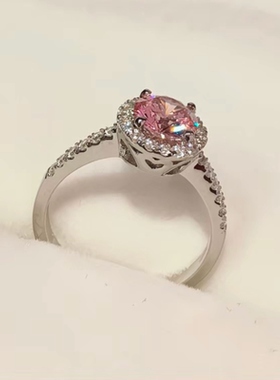 1克拉粉钻蛋糕圆包戒指