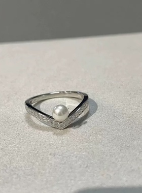 V型淡水珍珠轻奢简约通勤戒指