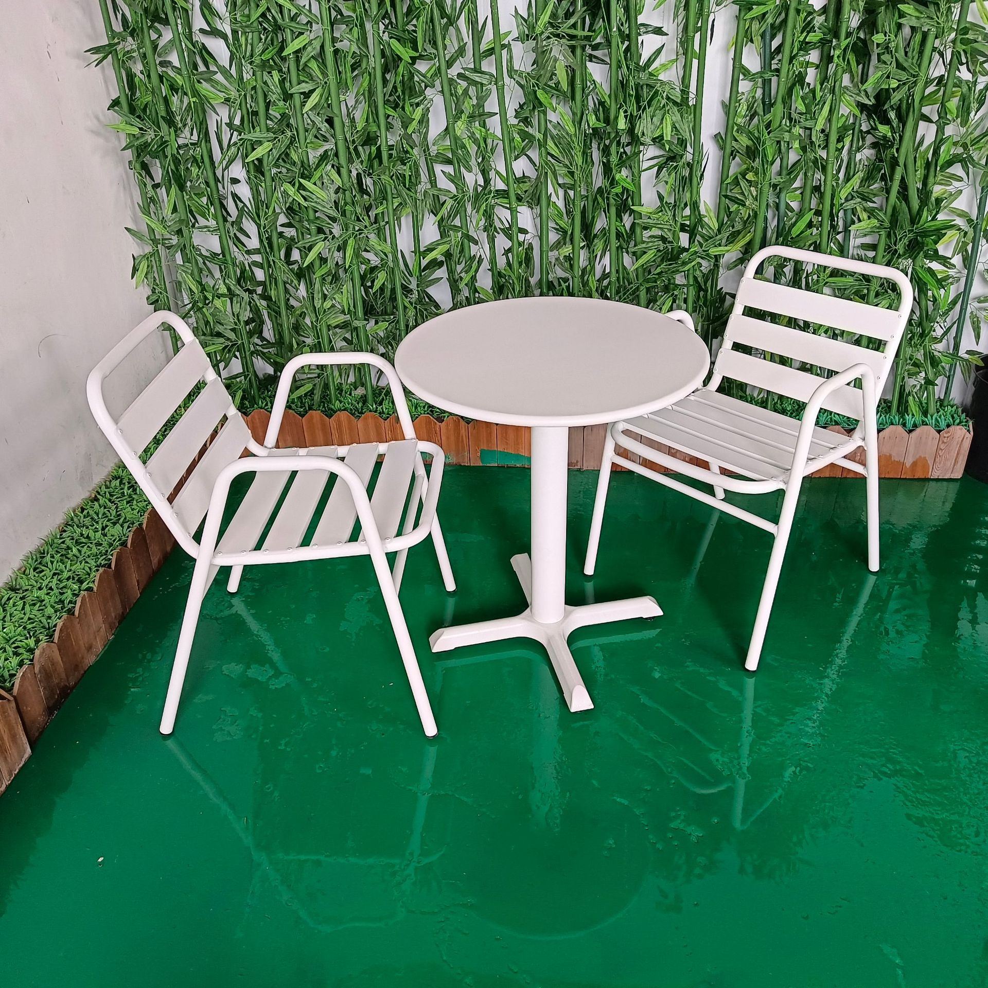 铝合金椅白色户外烤漆圆桌咖啡奶茶庭院桌设计师洽谈金属餐桌组合