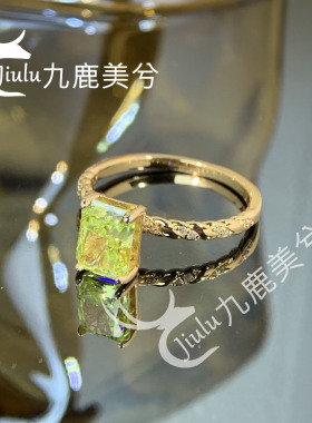 培育冰花切2克拉雷迪恩苹果绿戒指厚镀18K金镶嵌6*8长方钻戒彩宝