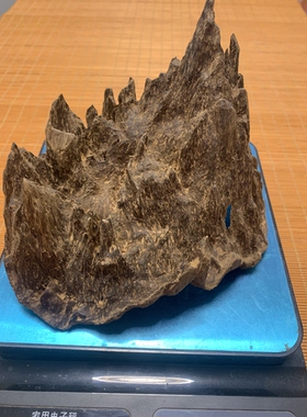 114.2克柬埔寨天然野沉香摆件标本天然山水风意境摆件居家摆件