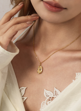 郁金香花牌项链 法式轻奢高品质金色复古浪漫玫瑰项链