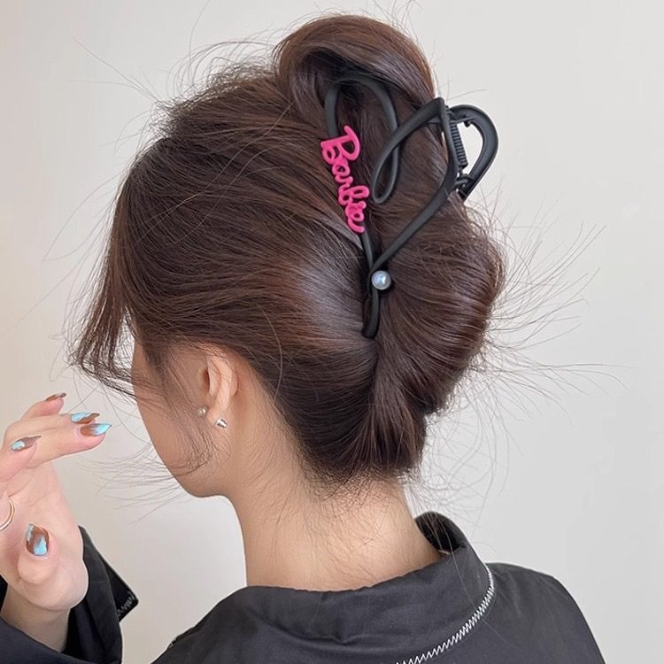 甜酷芭比风ins小众爱心抓夹女2024新款后脑勺盘发鲨鱼夹发夹发卡,淘宝优惠券,粉丝福利购,淘宝优惠卷