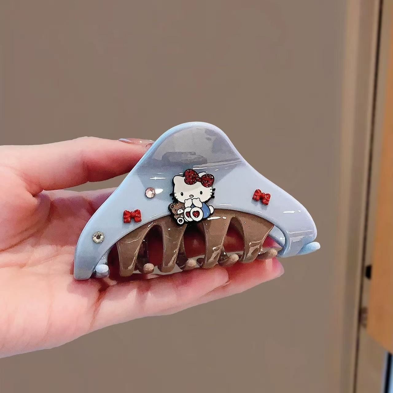 2025新潮新款少女可爱凯蒂猫中号抓夹精致时尚气质盘发夹抓夹头饰,淘宝优惠券,粉丝福利购,淘宝优惠卷