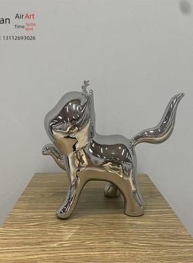 不锈钢雕塑猫松鼠小动物形状抽象装饰定制户外镜子草坪公园别墅