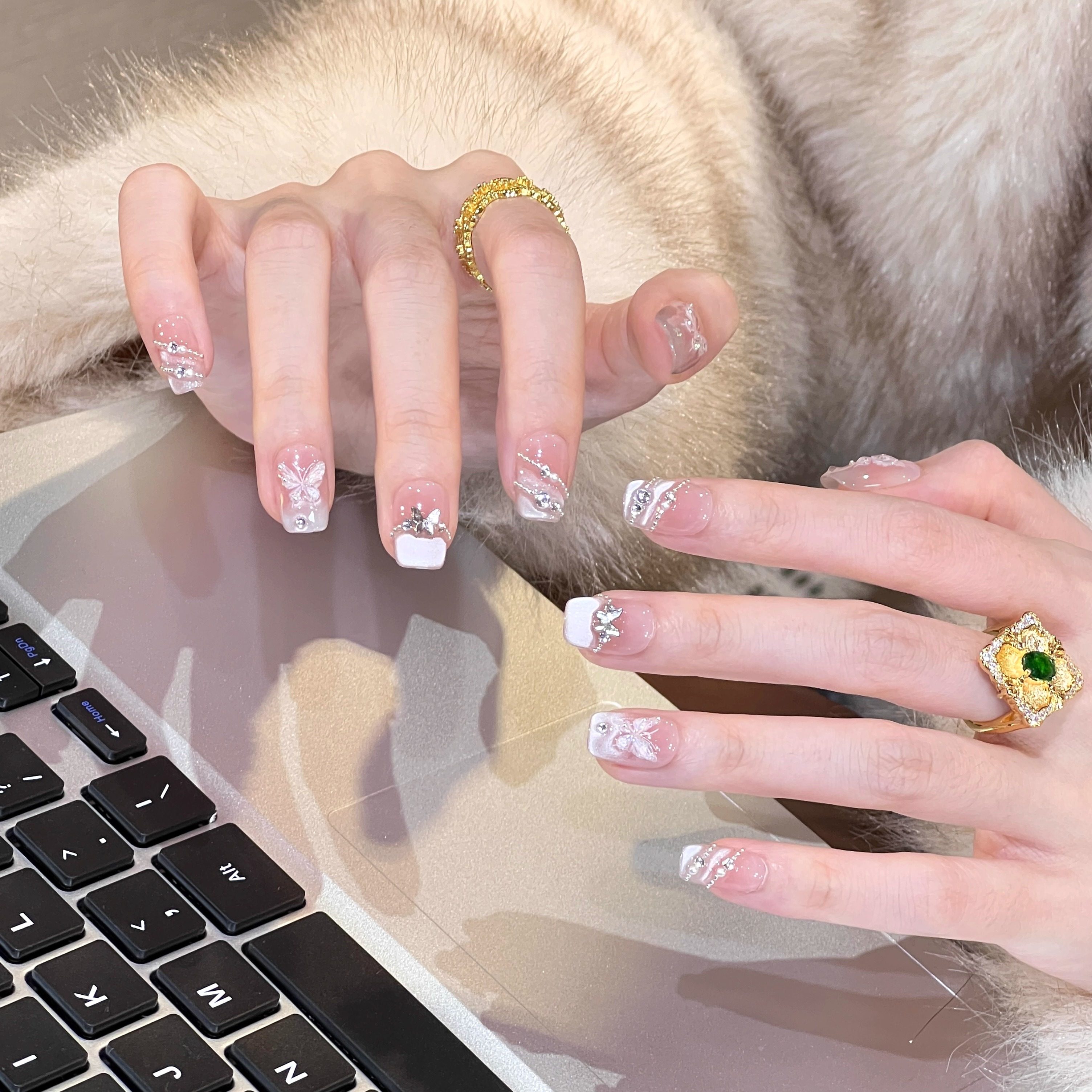 艺人仙气蝴蝶猫眼纯手工美甲穿戴甲超短款显白秋冬高级感指甲贴片,淘宝优惠券,粉丝福利购,淘宝优惠卷