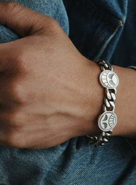 新品复古新个性新款手链新款潮流