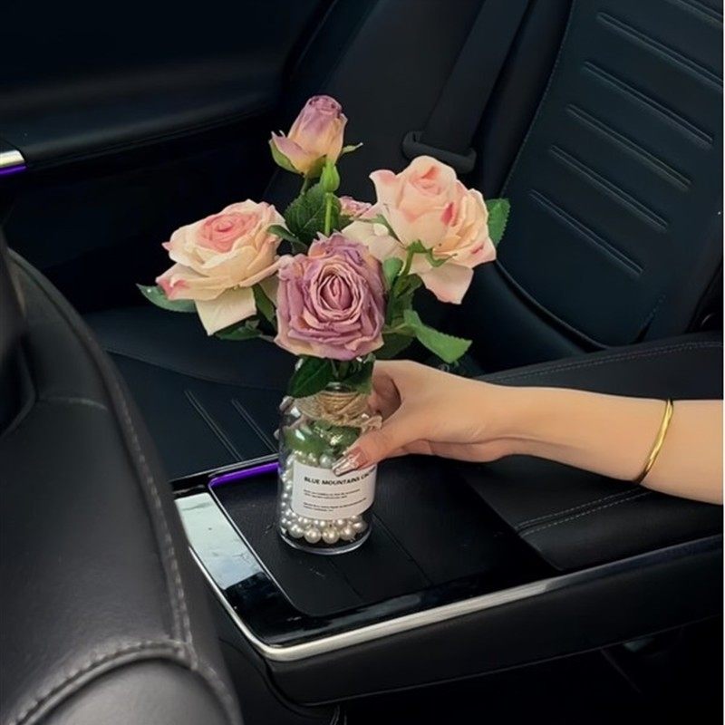 汽车载玫瑰花束摆件中控台扶手箱水杯位装饰高级七夕接女友氛围感,淘宝优惠券,粉丝福利购,淘宝优惠卷