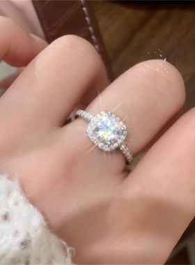 银色满钻方糖戒指女款