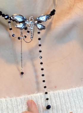 黑色串珠蝴蝶流苏项圈女