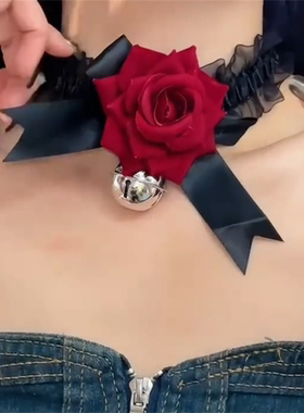 黑暗黑色蝴蝶结玫瑰铃铛项链