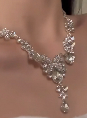 轻奢闪钻水滴耳环项链套装女