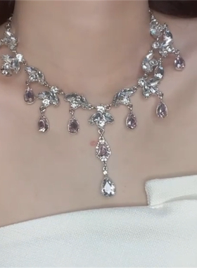 法式锆石超闪粉色水滴项链