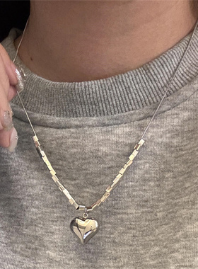甜酷辣妹银色爱心项链女