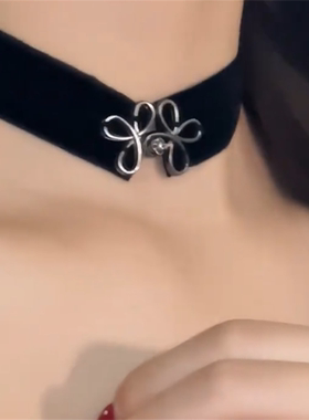 黑色丝绒choker颈链女