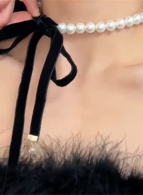 黑色丝绒珍珠蝴蝶结项链