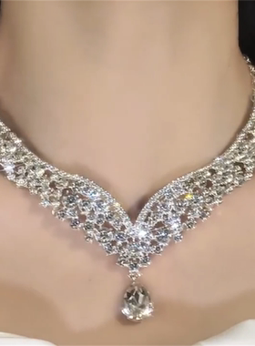 银色水滴锆石项链耳环套装