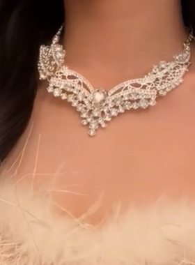 爆闪轻奢钻石生日晚礼服锁骨链