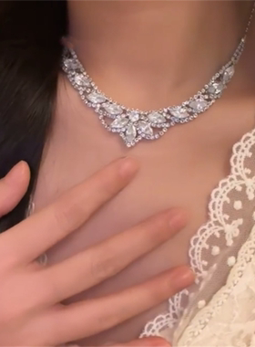 闪钻礼服项链耳环套装