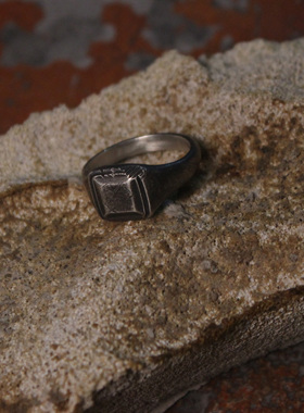 MOUNTMESU SIGNET RING銀釘印 戒指 TOOL TRACES做舊肌理