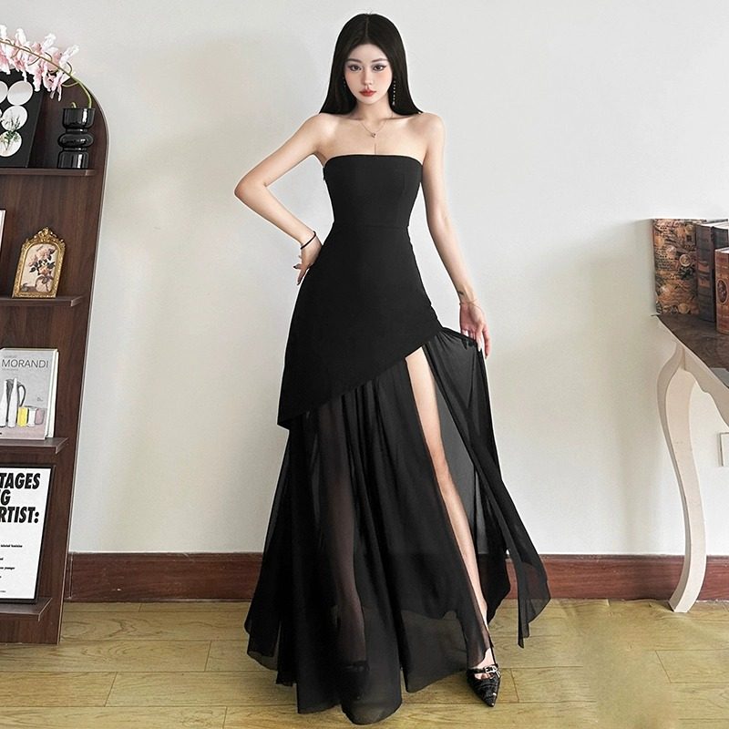 小可wiwi性感开叉抹胸连衣裙2025夏季新款时尚高级感修身气质长裙,淘宝优惠券,粉丝福利购,淘宝优惠卷