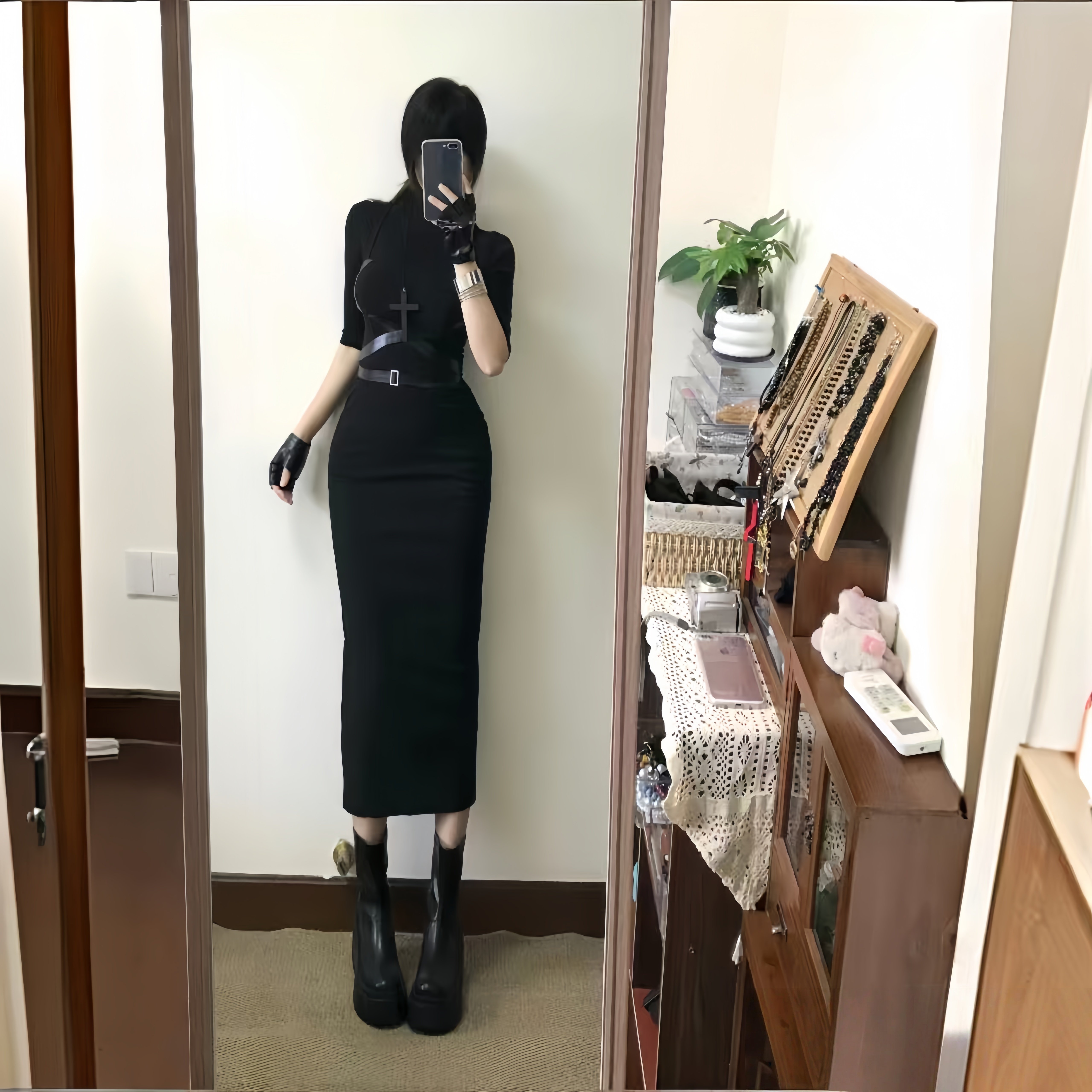 小可wiwi御姐气质黑色套装2026新款辣妹打底上衣吊带连衣裙两件套,淘宝优惠券,粉丝福利购,淘宝优惠卷