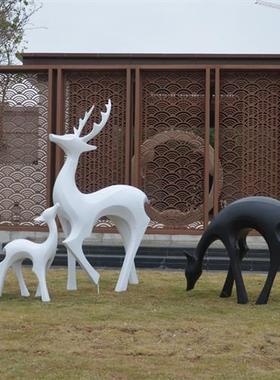 户外玻璃钢仿铜鹿摆件售楼部几何鹿雕塑园林小区景观草坪动物装饰