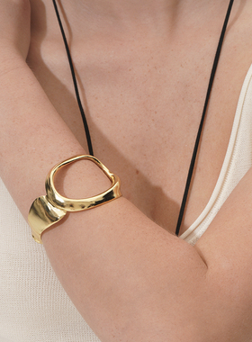 SOFTROOM小众极简泉眼开口手镯