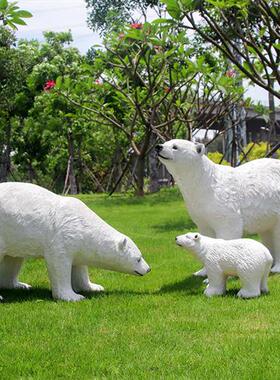 户外仿真北极熊雕塑摆件玻璃钢几何块面熊动物园景区游乐场装饰品