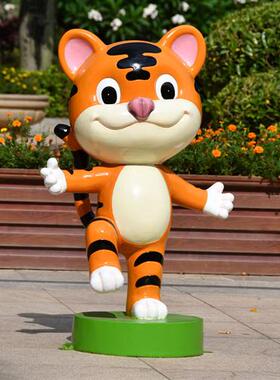 玻璃钢卡通动物雕塑十二生肖摆件户外庭院商场售处部园林景观装饰