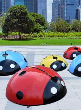 户外仿真甲虫玻璃钢雕塑公园林庭院草坪七星瓢虫摆件商场店铺美陈