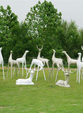 户外玻璃钢抽象白鹿雕塑公园林景观仿铜鹿摆件售楼部小区庭院造景