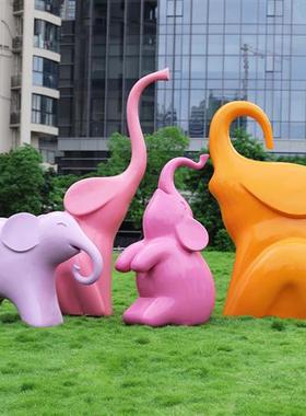 户外园林玻璃钢仿真卡通大象雕塑商场游乐园几何抽象动物装饰摆件
