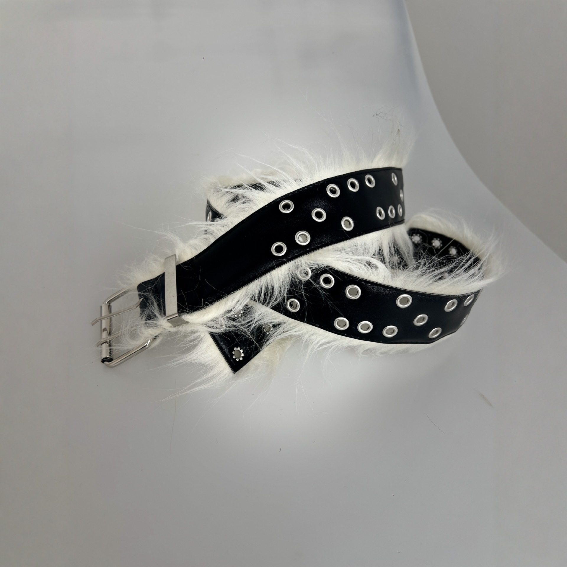 秋冬新款毛毛拼接朋克腰带Y2K辣妹风金属孔皮带潮酷配饰,淘宝优惠券,粉丝福利购,淘宝优惠卷