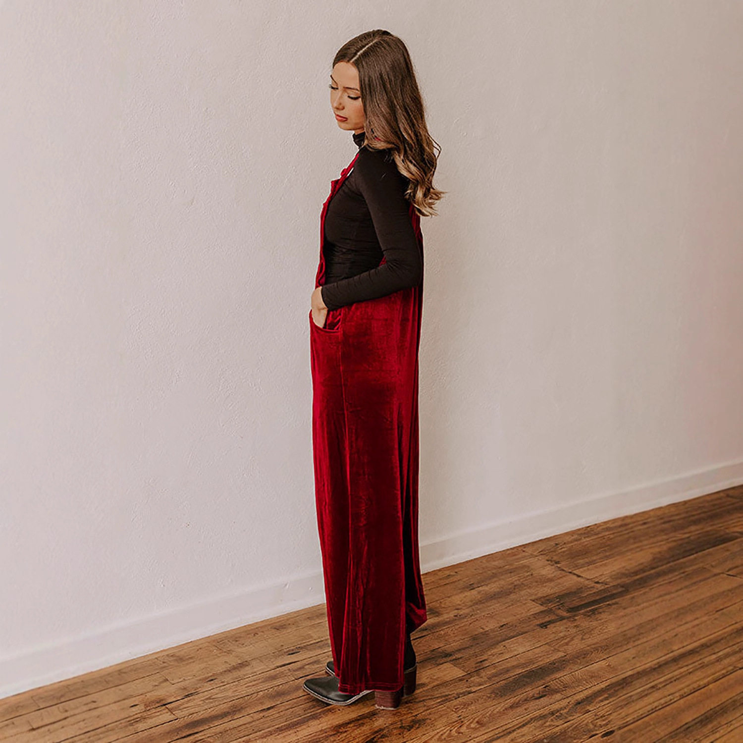 Velvet belt wide-leg jumpsuit 女装丝绒背带裤时尚阔腿连体长裤,淘宝优惠券,粉丝福利购,淘宝优惠卷