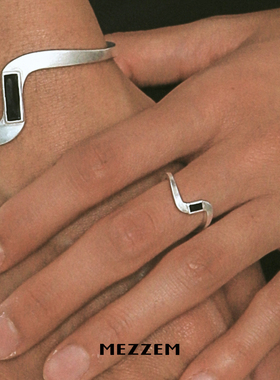 MEZZEM时尚百搭简约个性方形黑玛瑙戒指银开口小众设计高级感礼物