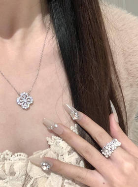 A.DHepburn纯银项链送女友