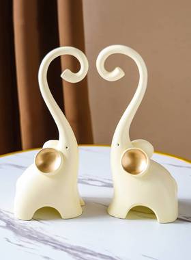 家居装饰品创意简约大象摆件客厅电视柜高端高级感新房子小众乔迁