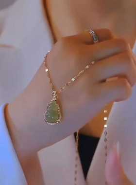 艾洛娜猫眼石吊坠轻奢项链钛钢