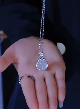 2026新款爆款气质女士白色葫芦项链轻奢高级感时尚百搭锁骨链精致